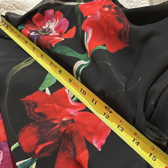 Venus Brilliant Poppy Jumpsuit. Size 2 - Picture 13 of 14